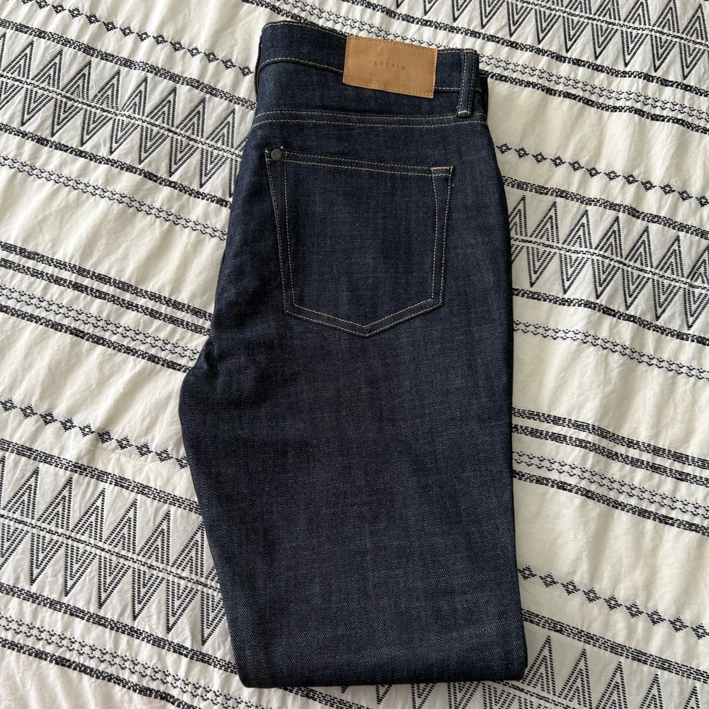 Like New H&M skinny jeans (33x30)